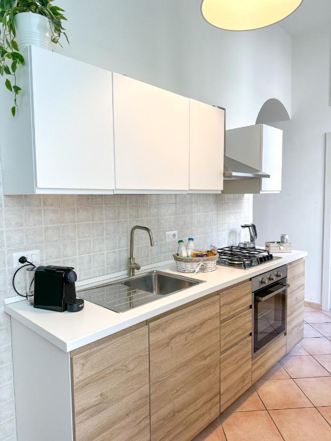 Al Centro Storico Home Salerno Exterior photo